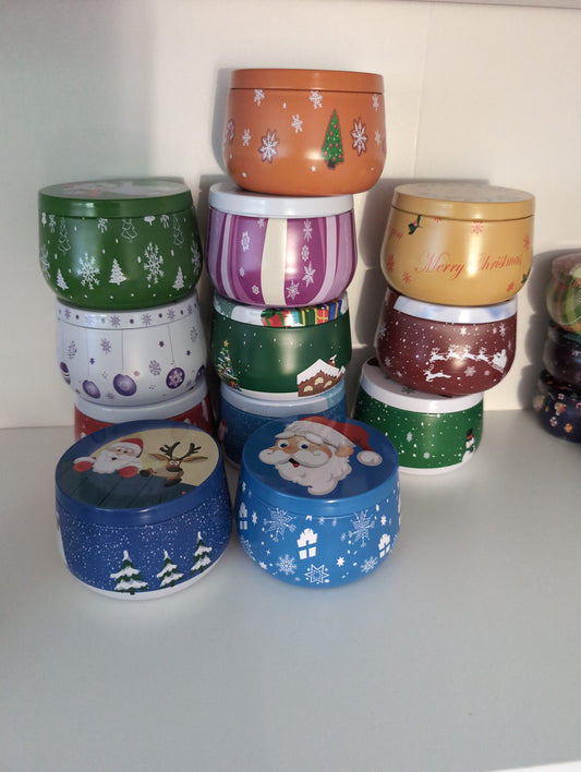 8oz Christmas candle pots