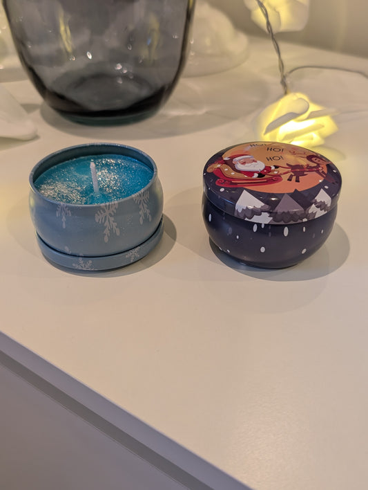 Small Christmas candle pots